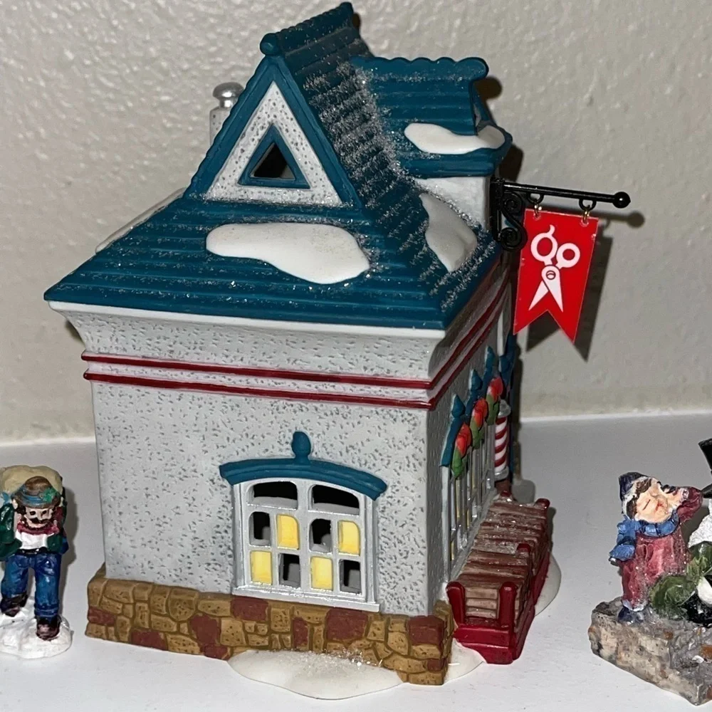 Heritage village North Pole series “ Beard Barber Shop” 5634-0